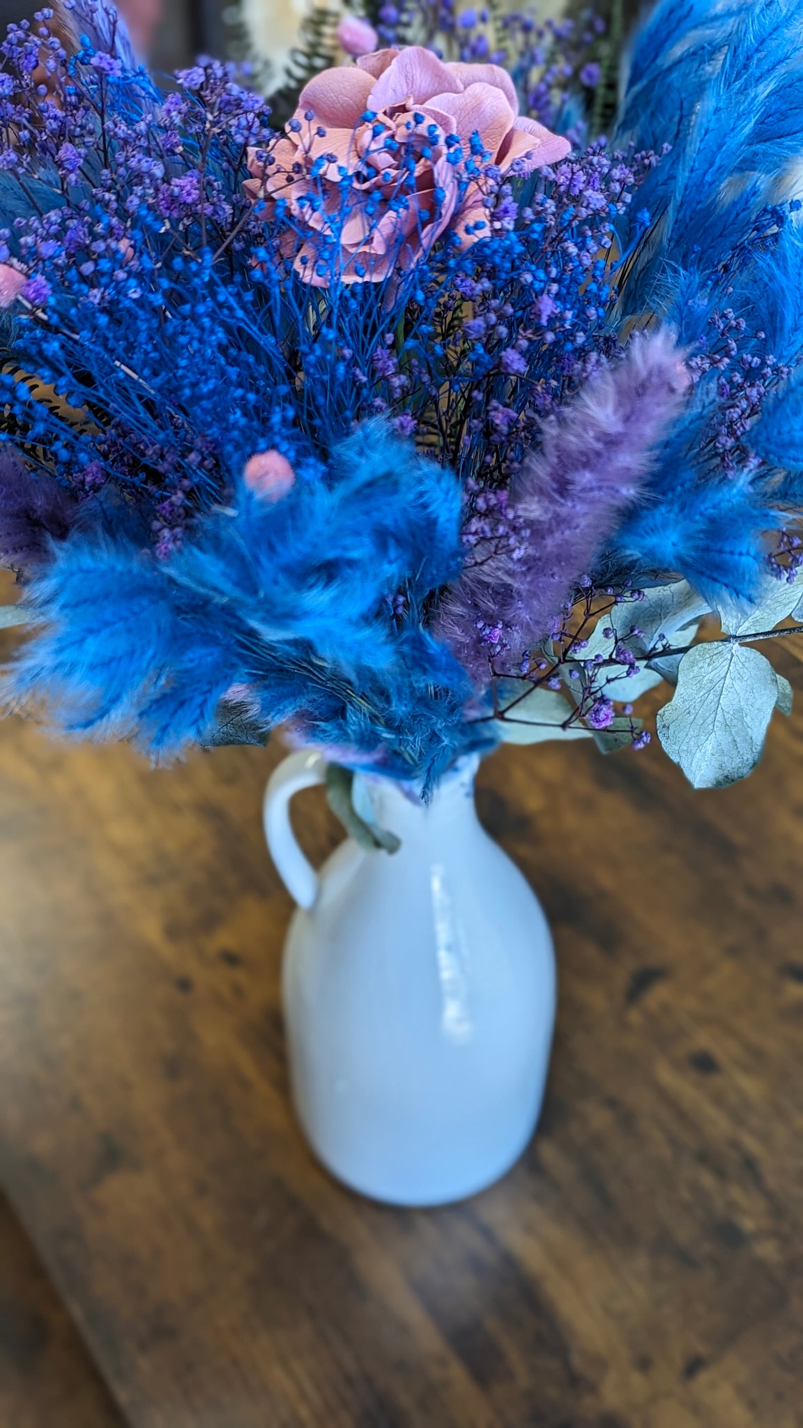 Bouquet fleurs séchées bleues et violettes 